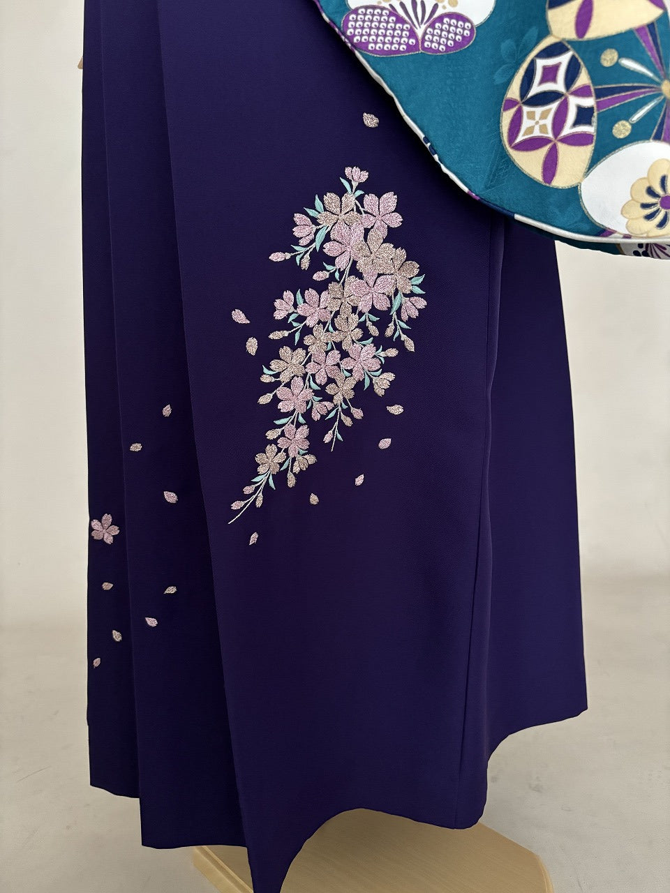 卒業式袴レンタルセット　ターコイズブルー・梅