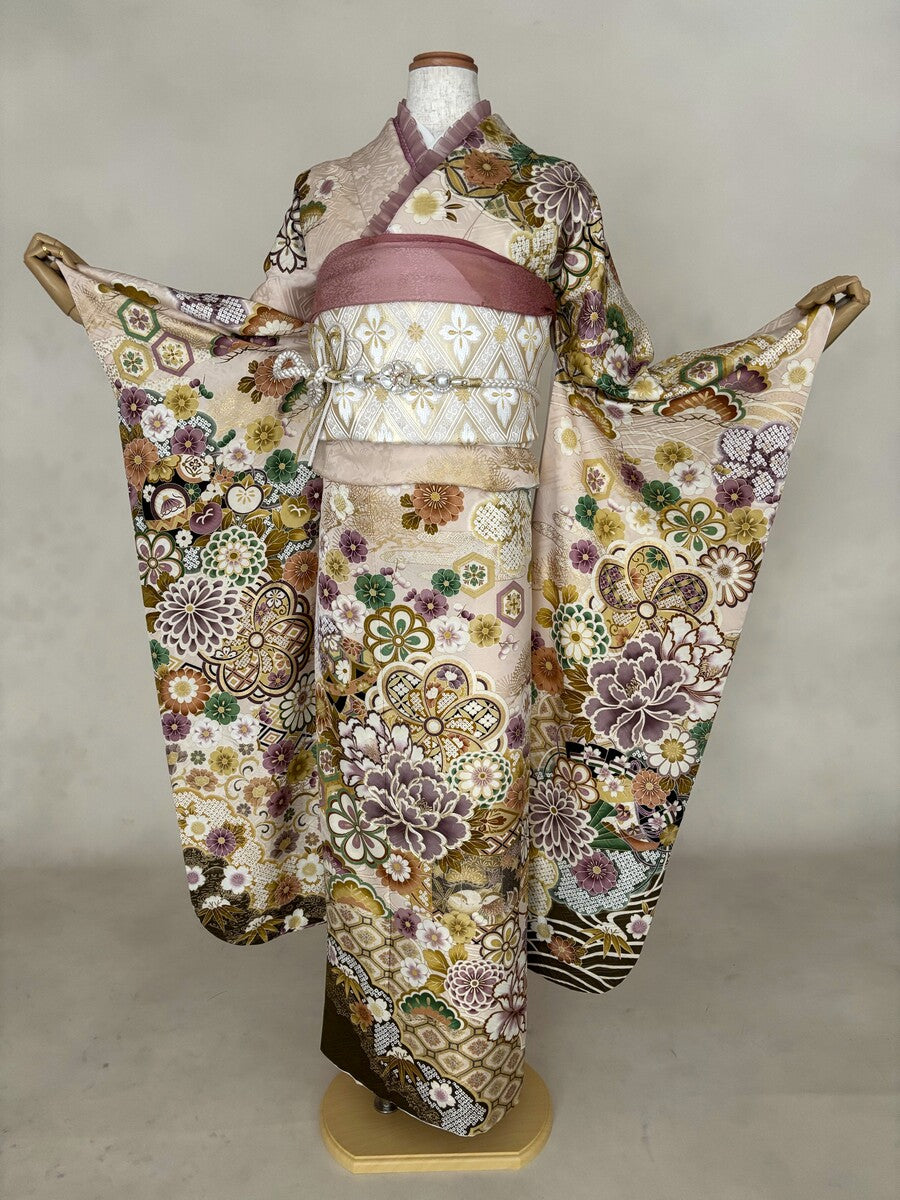 振袖レンタルセット　白　新古典柄