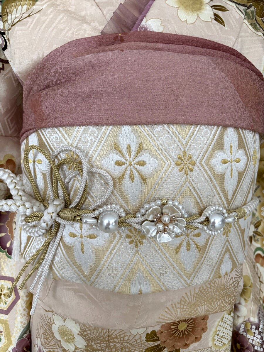 振袖レンタルセット　白　新古典柄