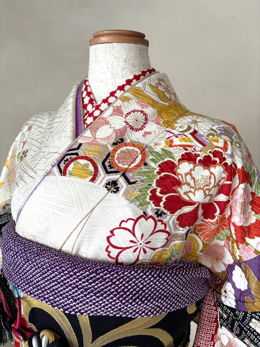 振袖レンタルセット　白　新古典柄