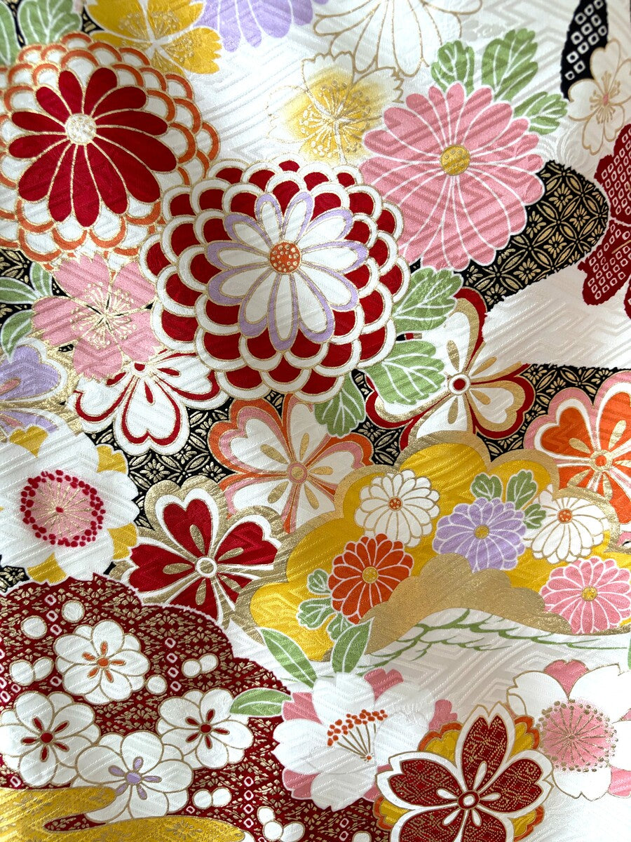 振袖レンタルセット　白　新古典柄