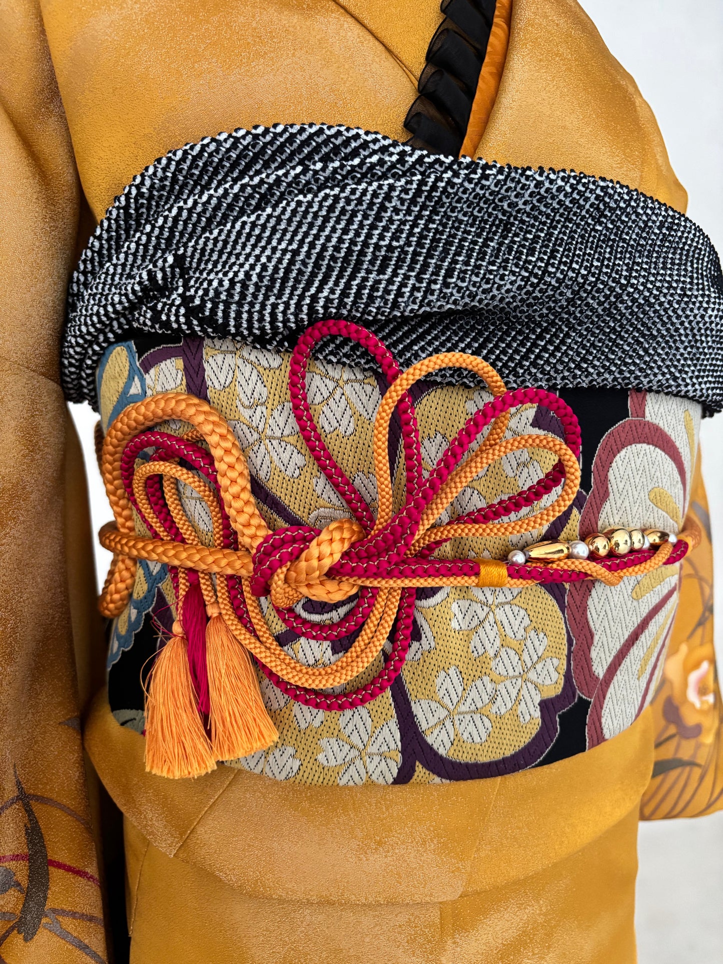 振袖レンタルセット　黄　洋風モダン