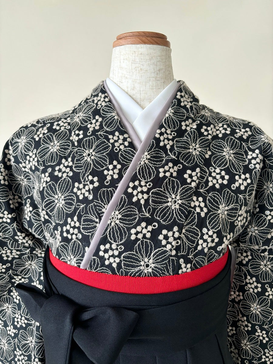 卒業式袴レンタルセット 黒地 レース刺繍 – きものセンター